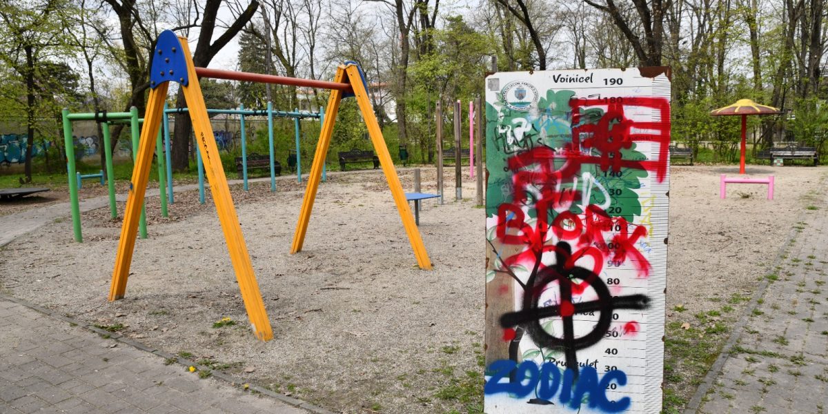 Ciucu, dezastru în Herăstrău: „Mobilier ridicol și cașcarabete ilegale”