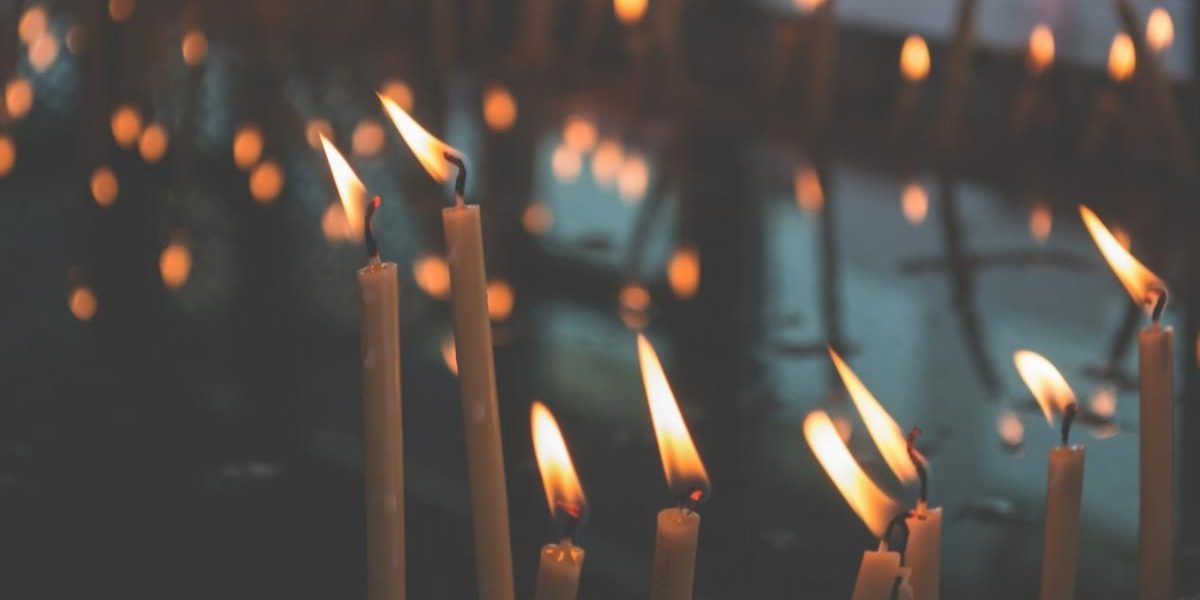 Recomandările Pompierilor pentru Noaptea de Înviere: Ce trebuie să știe credincioșii