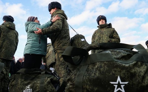 Rusia lui Putin pregătește invazia: NATO avertizează, conflict cu un stat aliat?