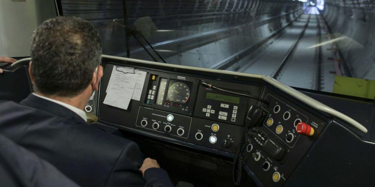 Salariile la Metrorex, explozie de 328% Drulă: „Mafia sindicală umflă personalul”