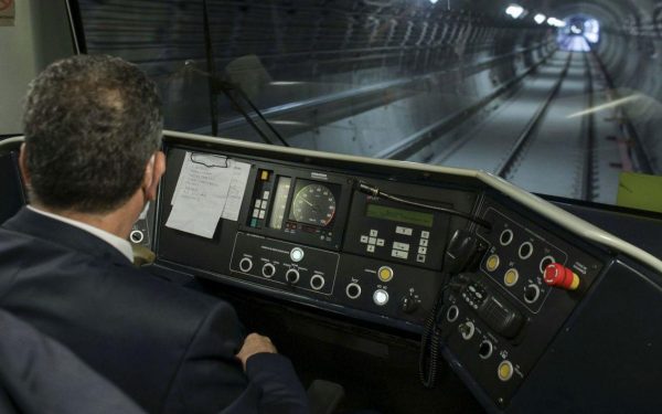 Salariile la Metrorex, explozie de 328% Drulă: „Mafia sindicală umflă personalul”