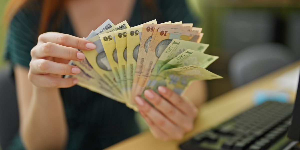 Transparența salarială: IMM-urile, lovite! Obligații noi, amenzi usturătoare