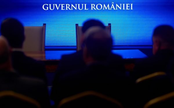 USR și PNL, pariuri înainte de decizia PSD privind Bolojan: „Să se alieze cu AUR”