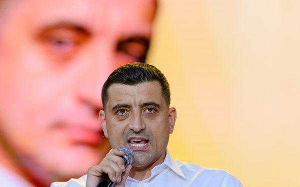 Simion, replici acide cu premierul Ungariei: ”N-am dansat pe morminte”