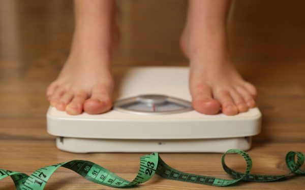 De ce slăbesc unii mai repede cu medicamente? Explicații din Știință