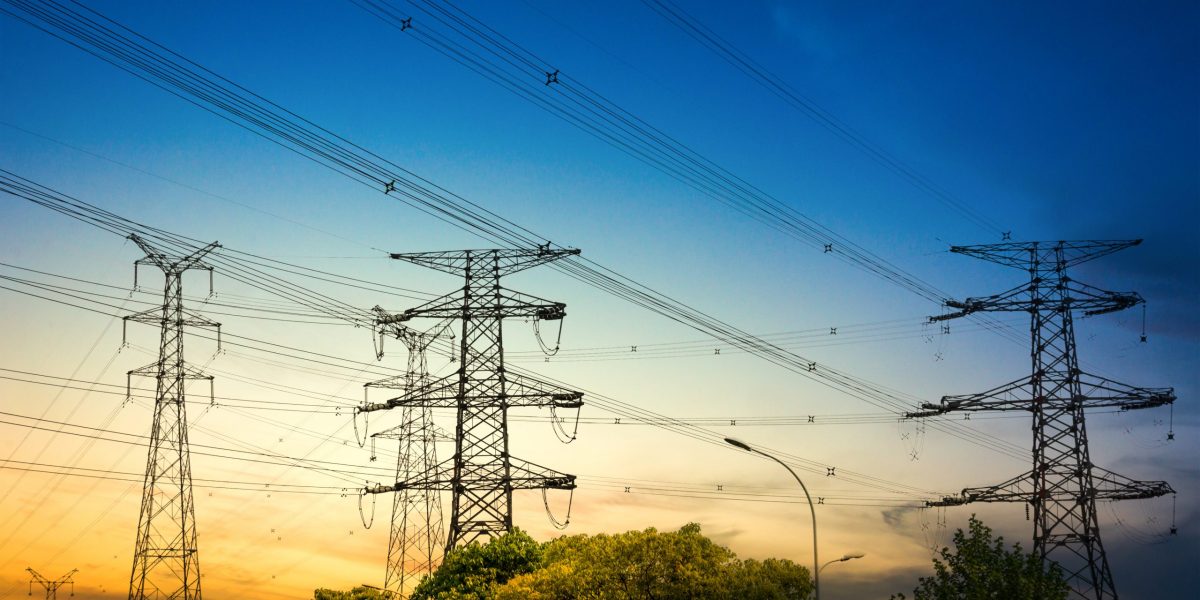 Bolojan vrea prețuri mai mici la energie. PNL, la butoane între 2019-2025