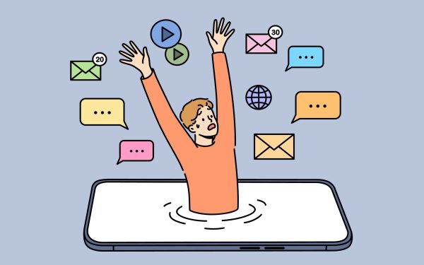 Telefonul, inamicul concentrării: Cum îți fură atenția chiar și-acum?