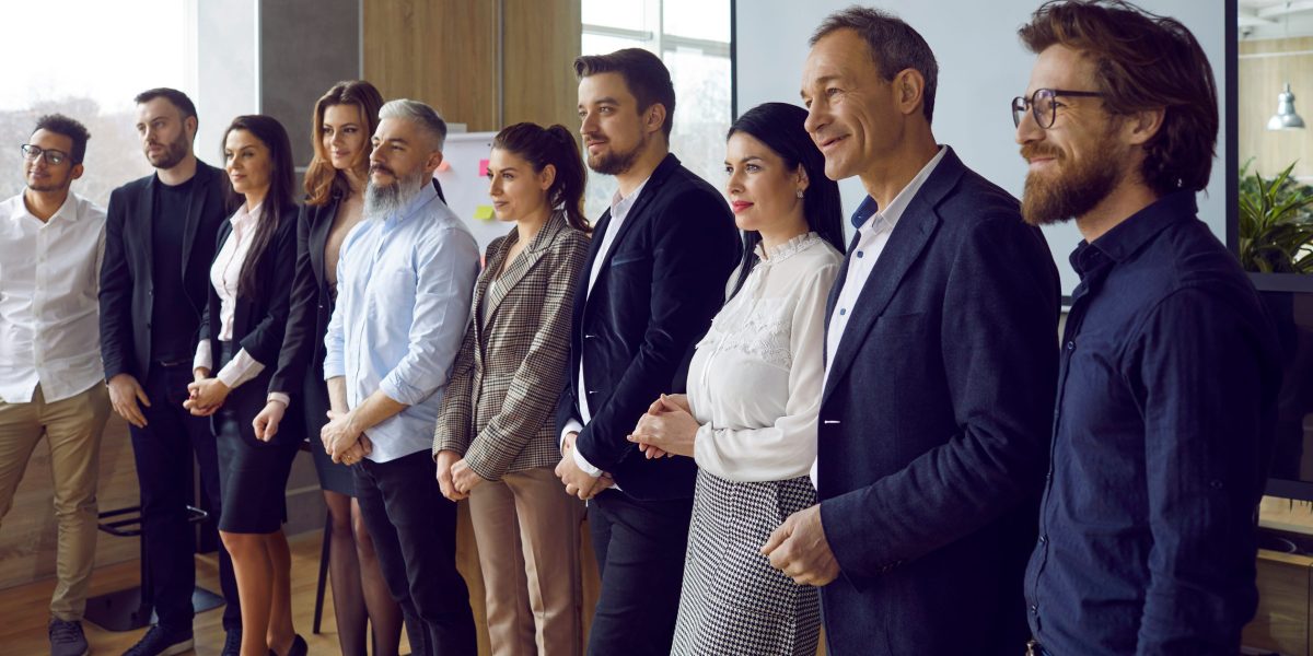 Noua elită corporatistă: Cine sunt SUPER-angajații care schimbă România?