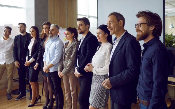 Noua elită corporatistă: Cine sunt SUPER-angajații care schimbă România?