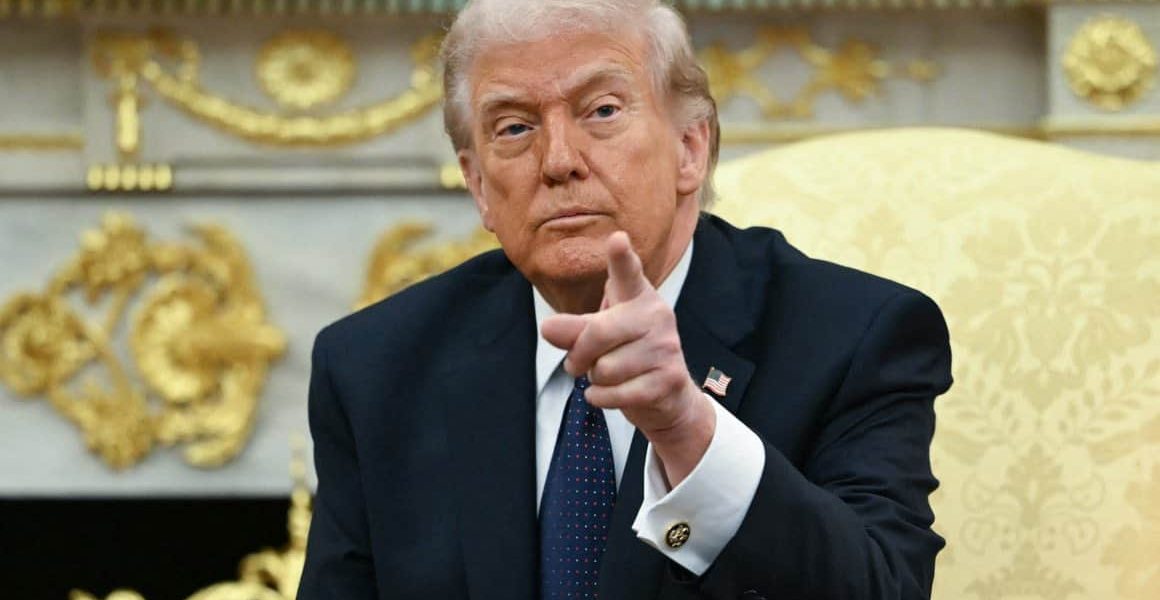 Trump blochează Strâmtoarea Ormuz: Marina SUA deminare, tensiuni maxime