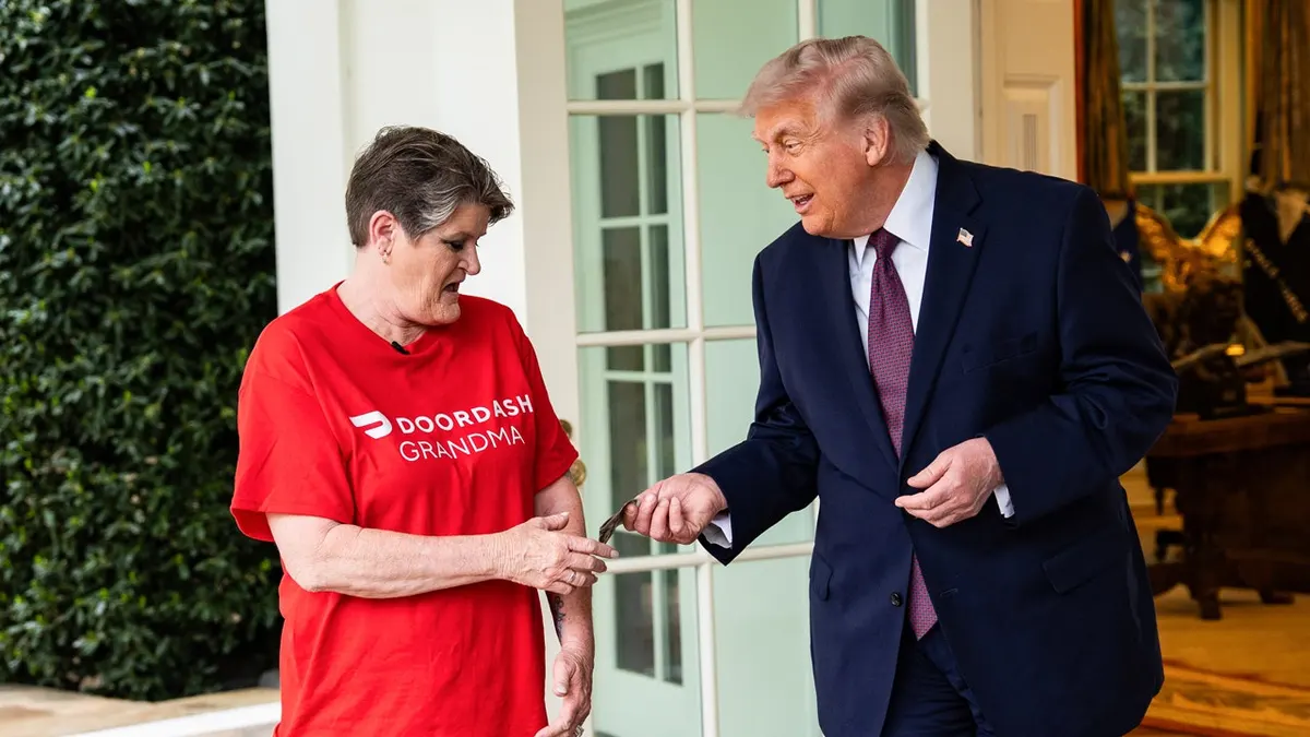 Donald Trump, zi nebună: Comandă de la McDonald’s, bacșiș uriaș și amenințări