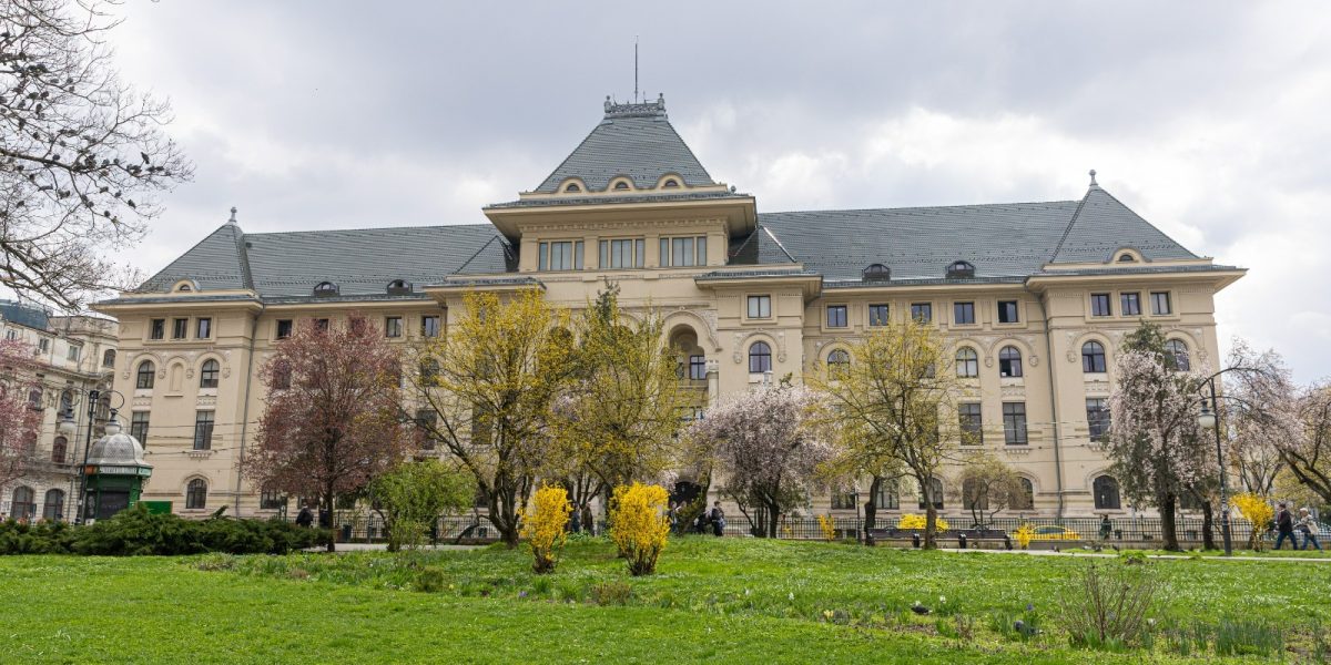 Tururi GRATUITE, cu ghid, la Primăria Capitalei în weekend!