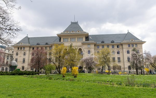 Tururi GRATUITE, cu ghid, la Primăria Capitalei în weekend!