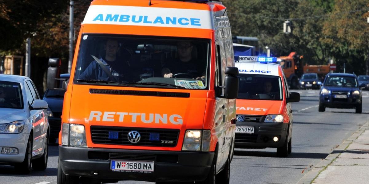 Rollercoaster DERAIAT la Viena: Cinci persoane RĂNITE în Parcul Prater