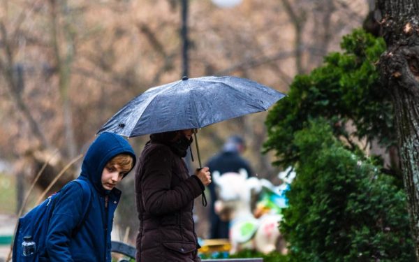 Meteorologii anunță: Ploi și vreme capricioasă de 1 Mai în toată România