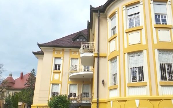 Vilă istorică din Timișoara, recuperată de la interlopi: Devine grădiniță!
