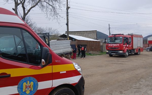Accident tragic în Neamț: Un bărbat a murit strivit sub o autoutilitară