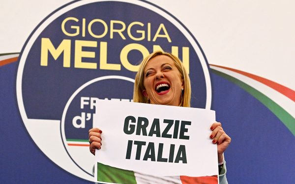 Meloni, pe cale să doboare recorduri: Guvernul Italiei, tot mai longeviv
