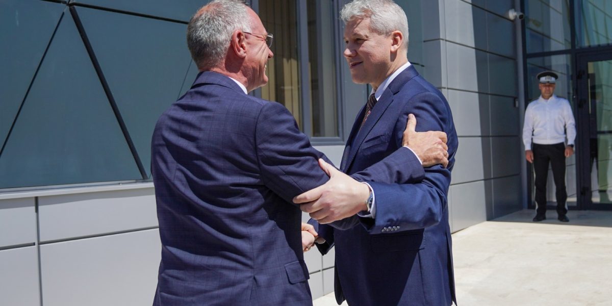 Predoiu, la Constanța, discuții cu ministrul de interne austriac Karner