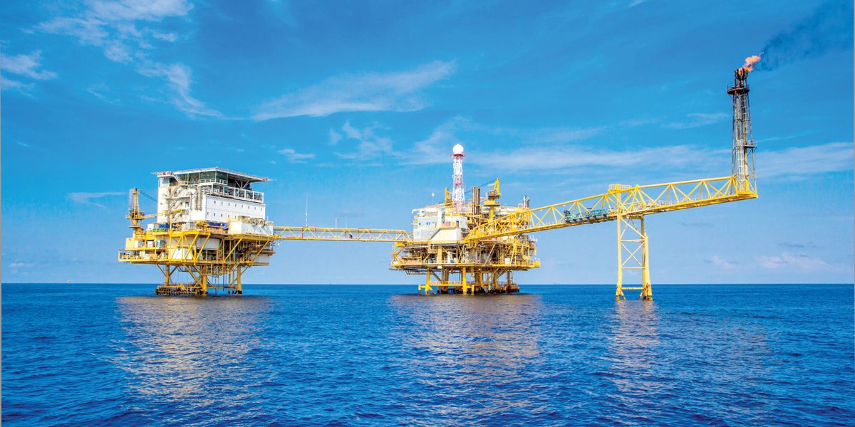 Gazele din Marea Neagră vin spre țărm: Neptun Deep începe instalarea conductei