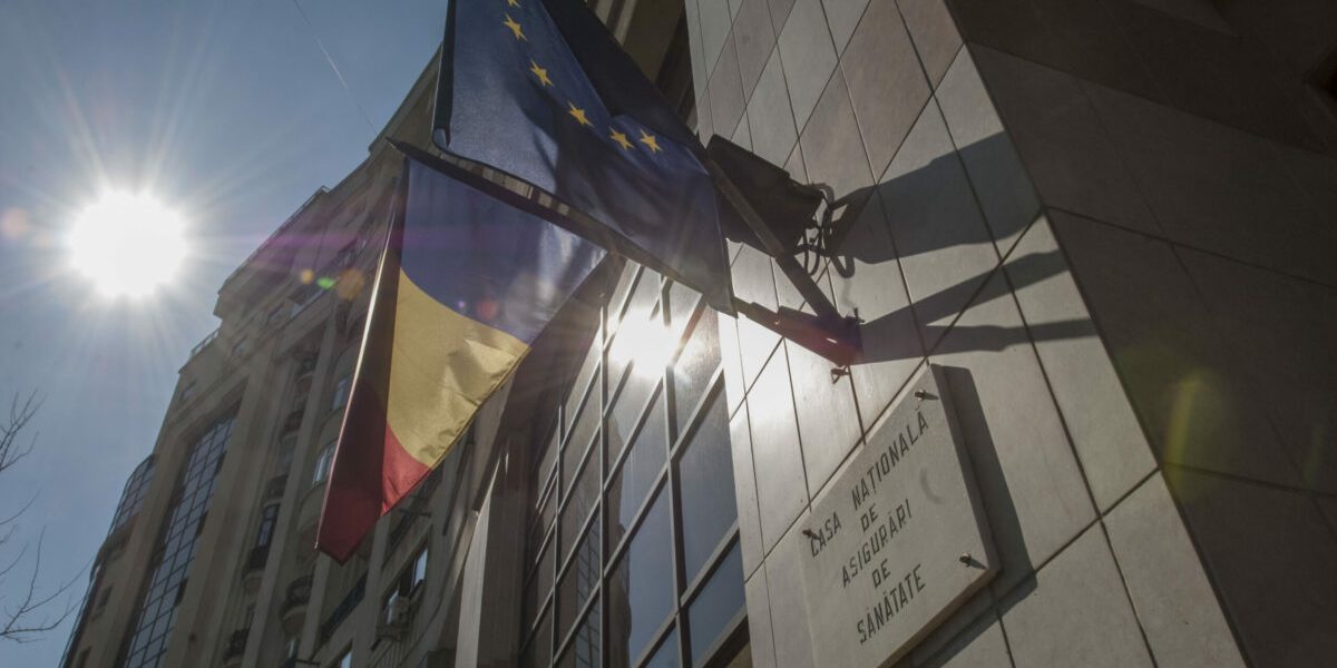 CNAȘ angajează manageri: Ce cerințe pentru a gestiona banii Sănătății