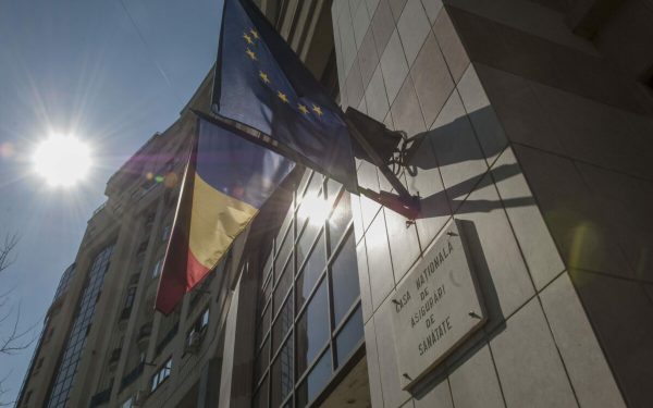 CNAȘ angajează manageri: Ce cerințe pentru a gestiona banii Sănătății