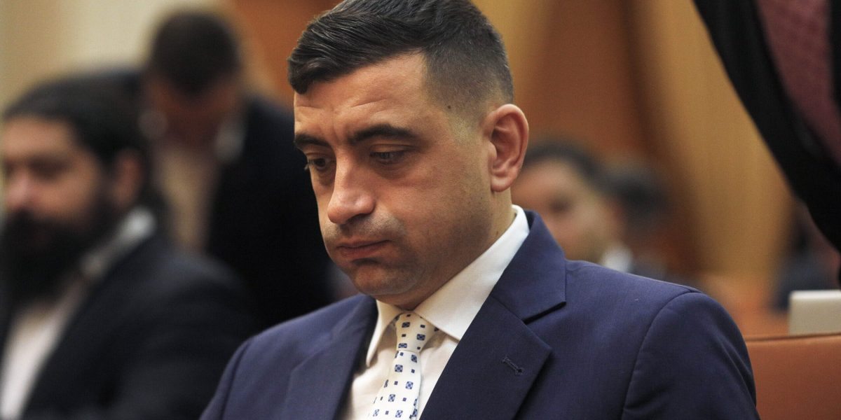 Voiculescu: AUR al lui Simion, mâna PSD în dărâmarea guvernului. „Nu sunt idiot”