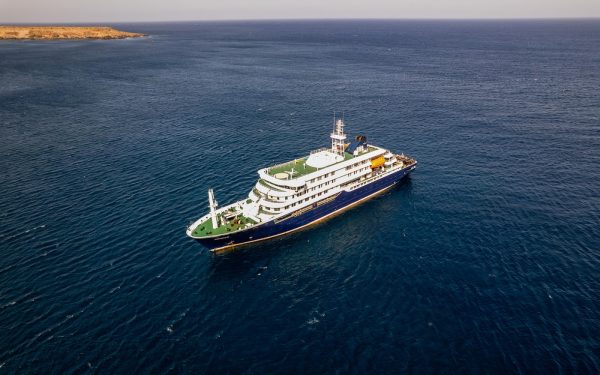 Liderul regional al Insulelor Canare respinge decizia Spaniei de a permite navei de croazieră afectată de hantavirus să acosteze în Tenerife
