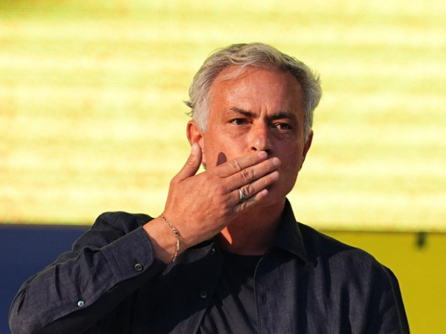 Mourinho, OUT! Antrenorul a semnat cu noua echipă