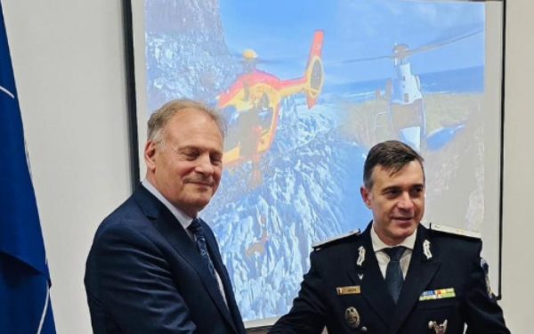 Aeronave de la Ministerul de Interne: 12 elicoptere pentru Programul SAFE