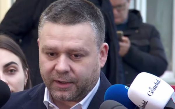 Ciucu despre moțiune: „Se joacă”! Câte voturi lipsesc pentru respingere
