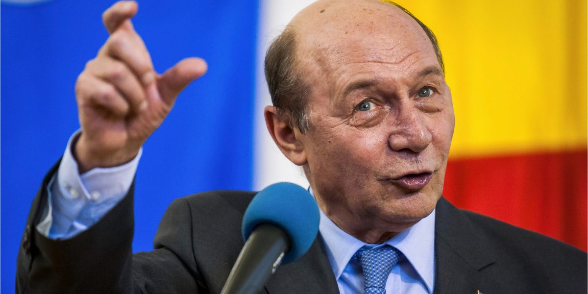 Bolojan, „Mesia” politicii? Băsescu: E vital să avem guvern în România