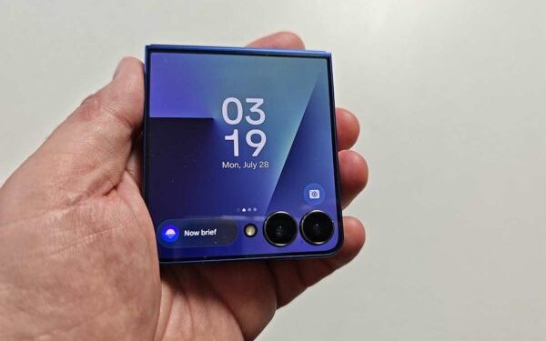 Samsung, final de drum pentru Galaxy Z Flip? Un nou model, anulat