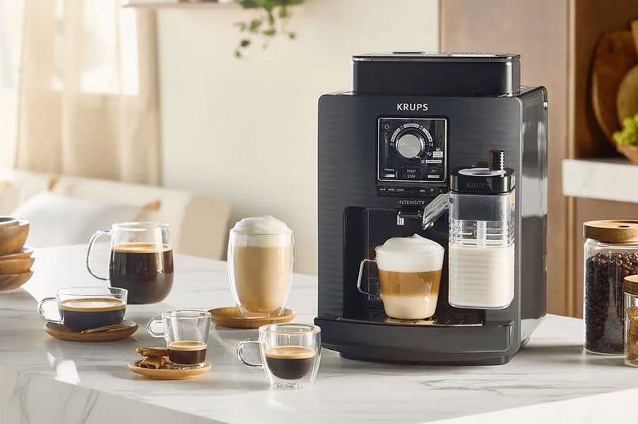 Espressorul KRUPS cu lapte, la preț bombă: 1199 lei și voucher cadou!
