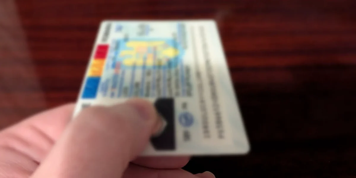 Schimbi Buletinul? Noile Reguli pentru Domiciliu și Nume – Ghid Practic