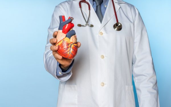 Medicamentul-minune: Cardiologii îl ia preventiv de ani buni, dezvăluiri șocante