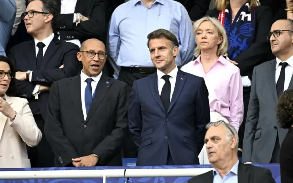 Macron, huiduit la finala Cupei Franței: Meciul Lens – Nice, pe Stade de France