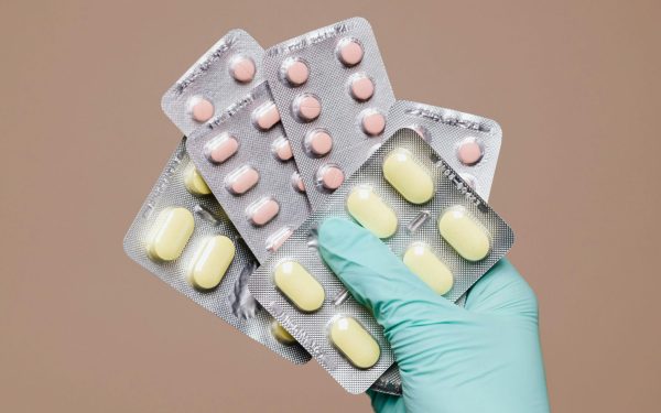 Producția de medicamente în UE: Pacienții vor avea acces mai rapid