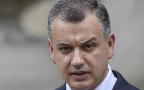 Eugen Tomac a finalizat lista: Cine prinde ministere în noul Guvern (surse)