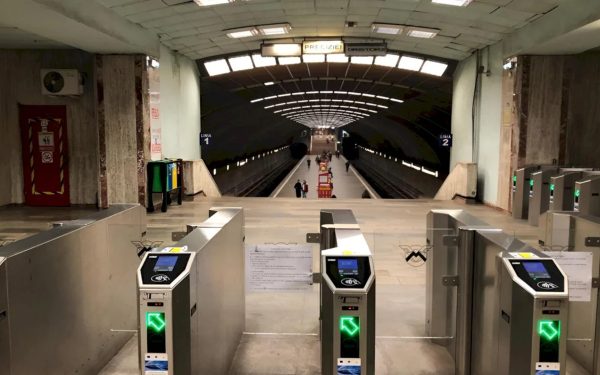Metrorex caută paznici pentru stațiile de metrou din București. Contract de peste 250 milioane lei, lansat în SEAP • Știri București