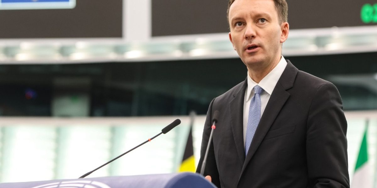 Nicușor Dan la Cotroceni: Grindeanu-Mureșan, tandemul pentru premieriat