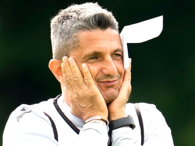 Lucescu, ofertă 7 mil. € amânată, negociază cu altă echipă