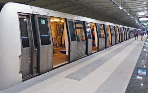 Metrorex: Ce au ascuns patru trenuri scoase din circulație