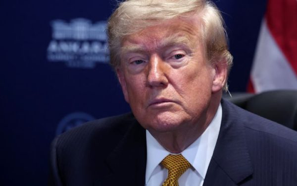 NATO în fierbere: Trump amenință Iranul, armistițiul „a murit”
