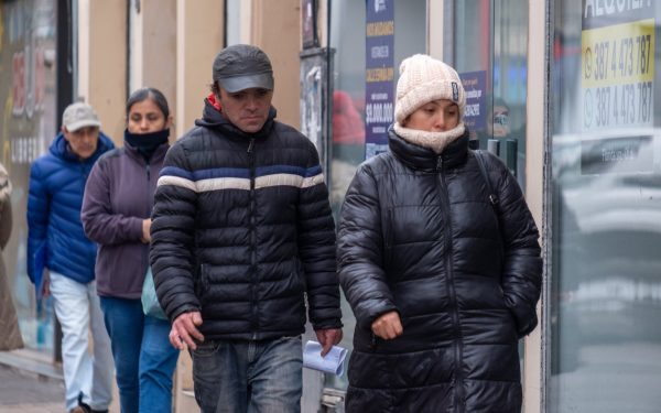 Joi frig și ceață în Salta