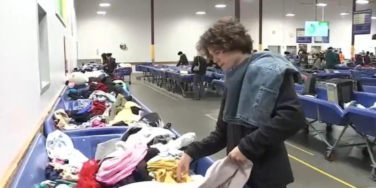 Chiar din second-hand: adolescent român găsește geacă de 250.000 USD