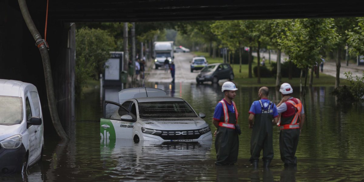 Bucureștiul se inundă iar: Geograful Daniel Diaconu explică