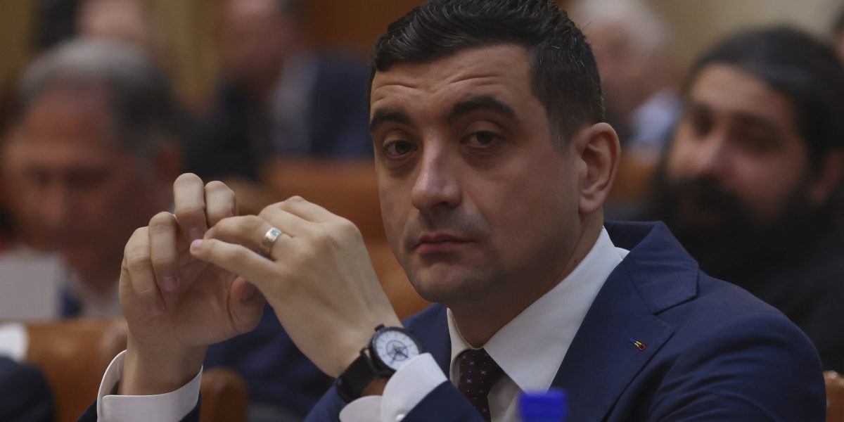 Simion, discuții informale cu Nicușor Dan pentru Guvernul Veștea