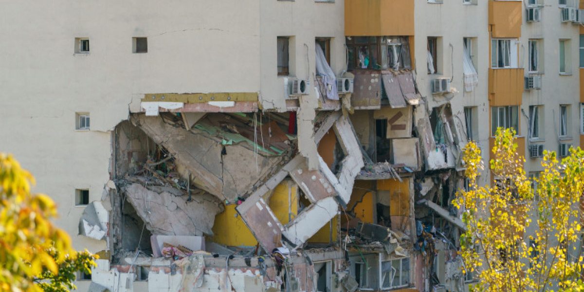 Blocul din Rahova, după explozie: Imagini aeriene incredibile
