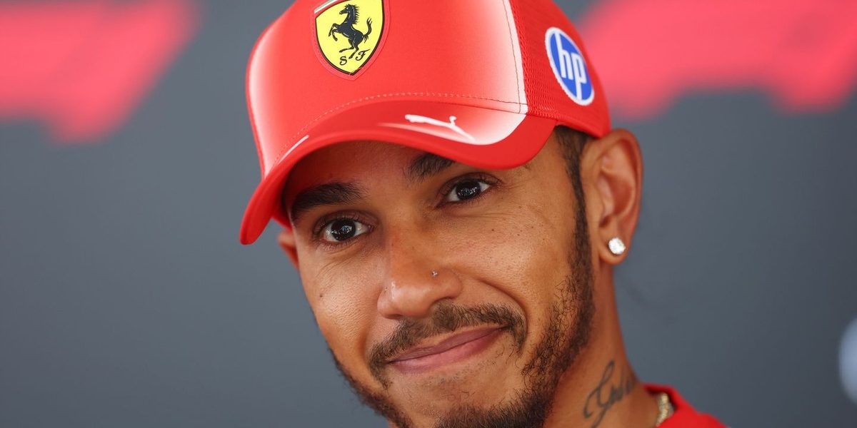 Hamilton, mândru de revenirea în F1, glumește despre documentar